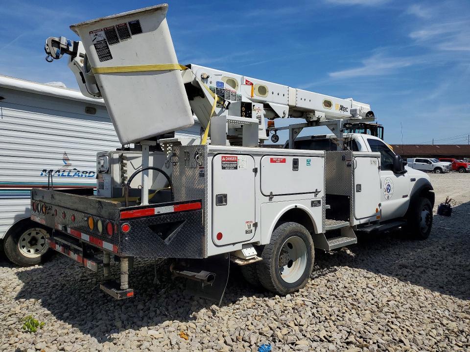 2006 Ford F550 Super