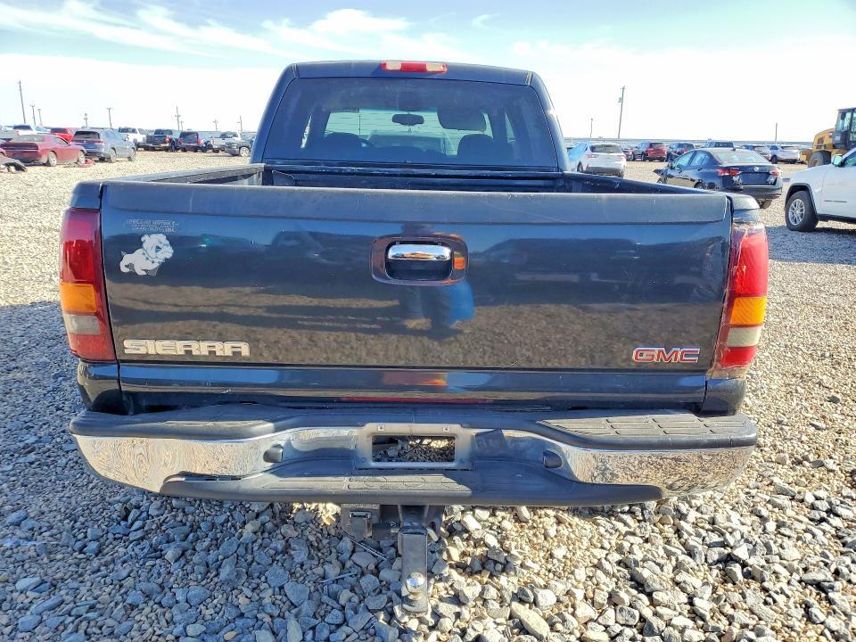 2003 GMC Sierra C1500 Heavy Duty