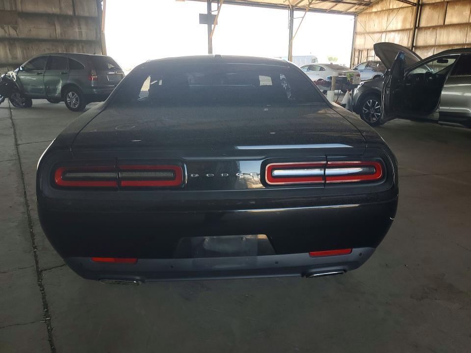 2015 Dodge Challenger sxt