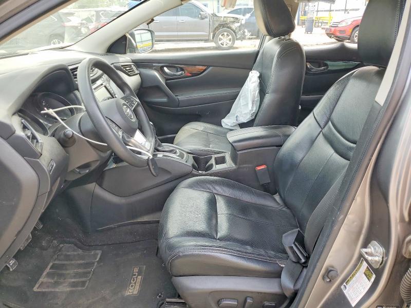 2020 Nissan Rogue Sport sv