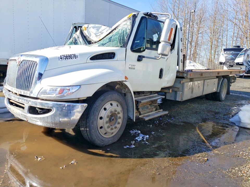 2008 International 4300 Rollback Truck