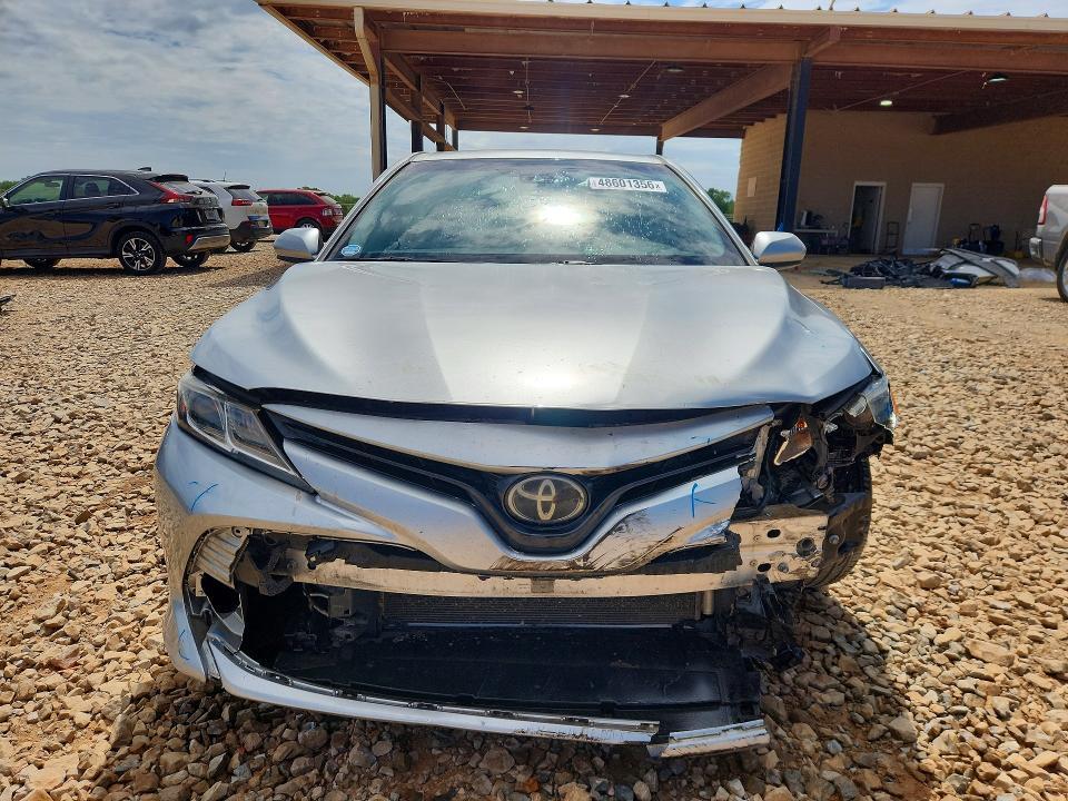 2018 Toyota Camry le