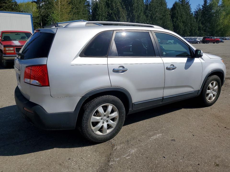 2013 KIA Sorento lx