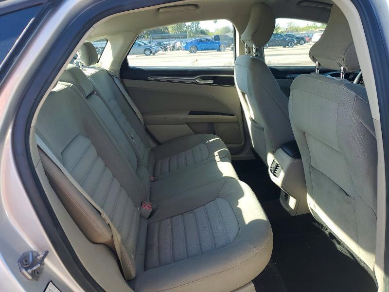 2017 Ford Fusion se Hybrid