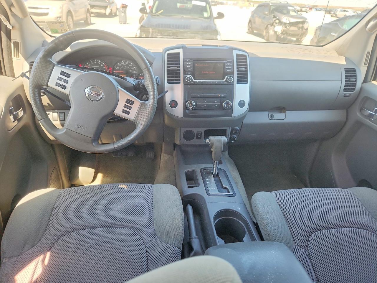 2017 Nissan Frontier SV