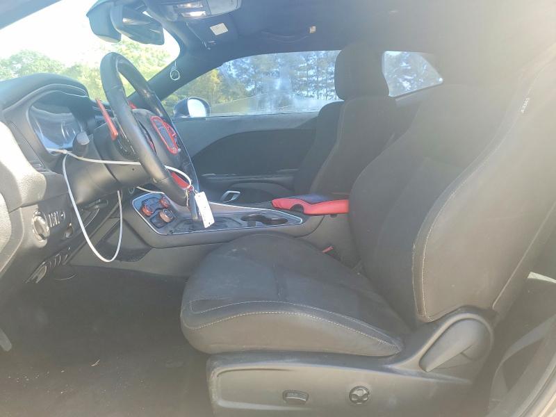 2016 Dodge Challenger r