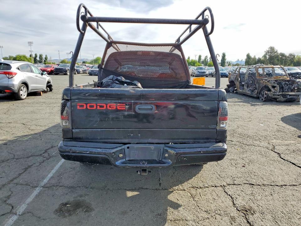2004 Dodge Dakota Quad Sport