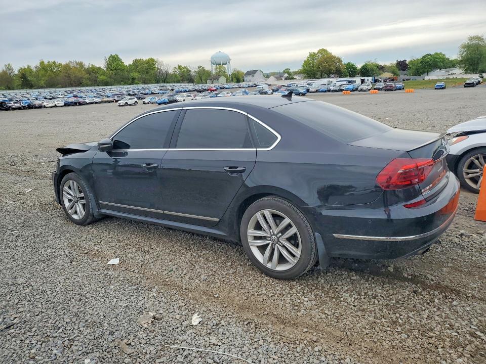 2017 Volkswagen Passat sel Premium