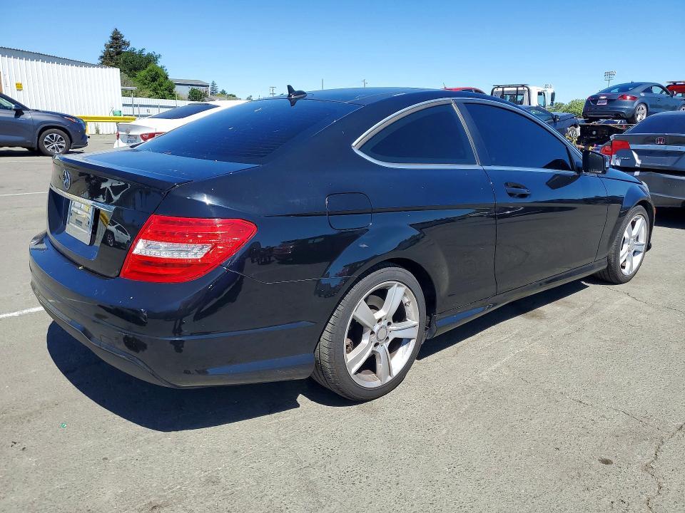2014 Mercedes-Benz C 250
