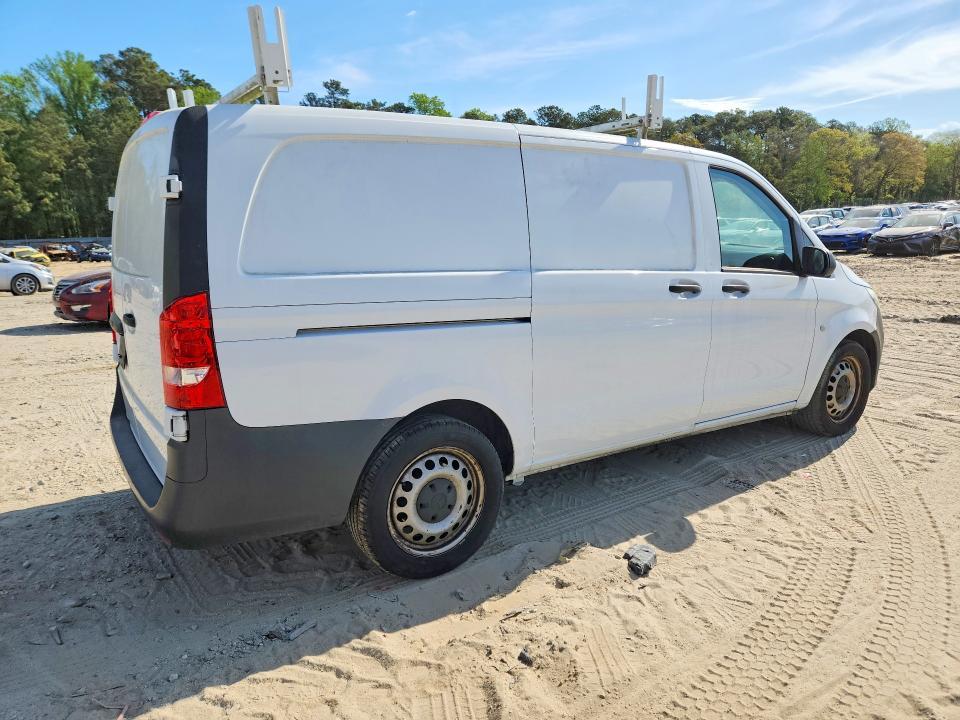 2017 Mercedes-Benz Metris