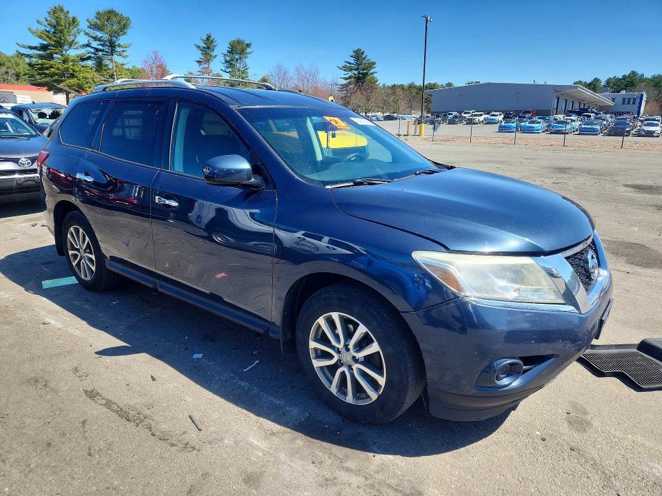 2016 Nissan Pathfinder s