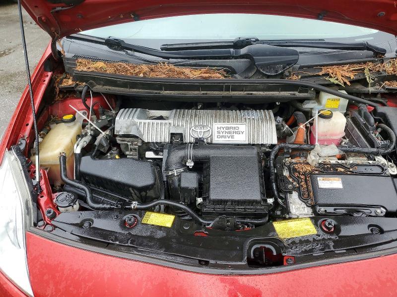 2013 Toyota Prius two
