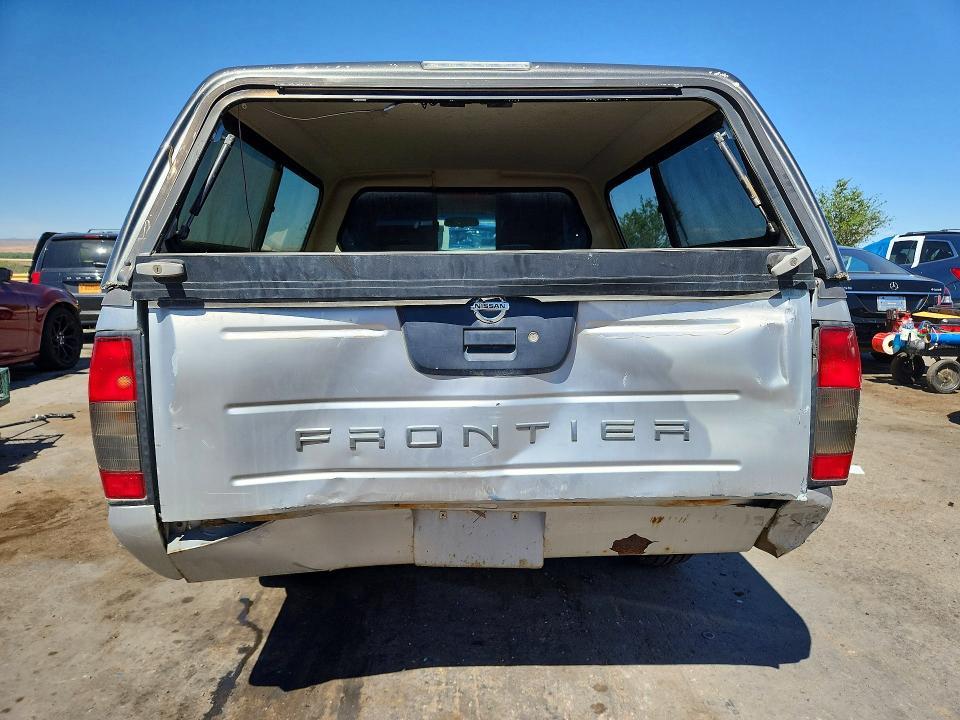 2004 Nissan Frontier King cab xe