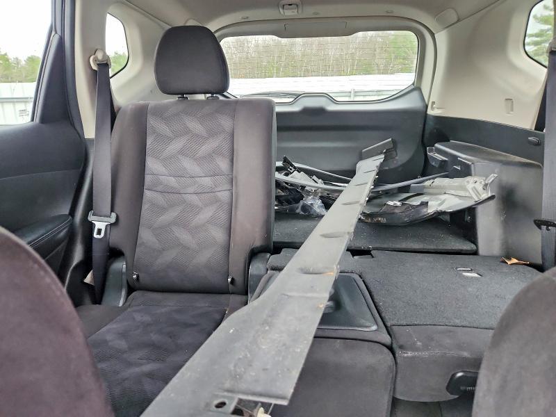 2015 Nissan Rogue sv