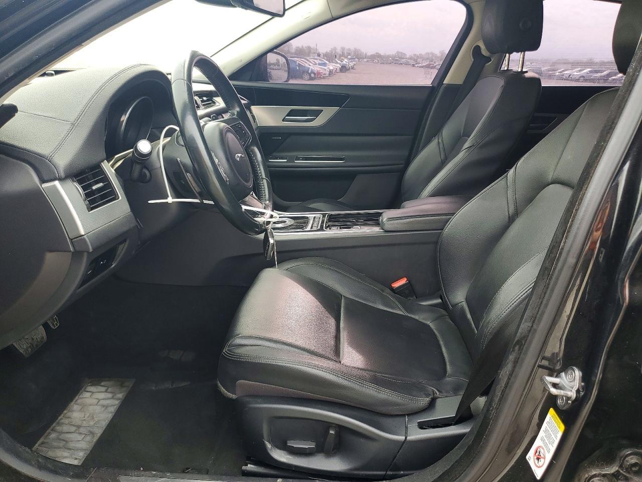 2016 Jaguar Xf Premium