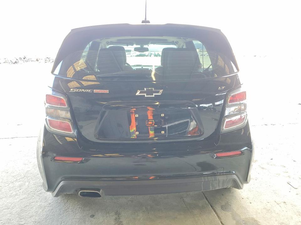 2018 Chevrolet Sonic lt