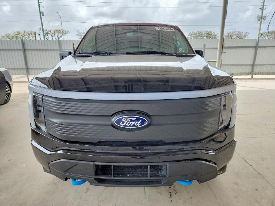 2025 Ford F150 Lightning XLT