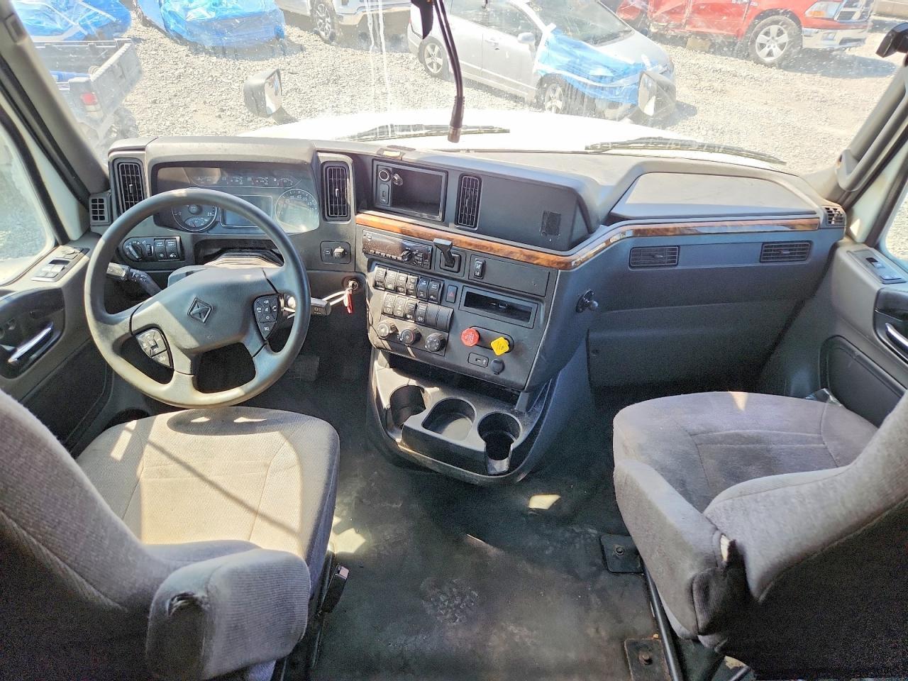 2021 International LT625 Semi Truck
