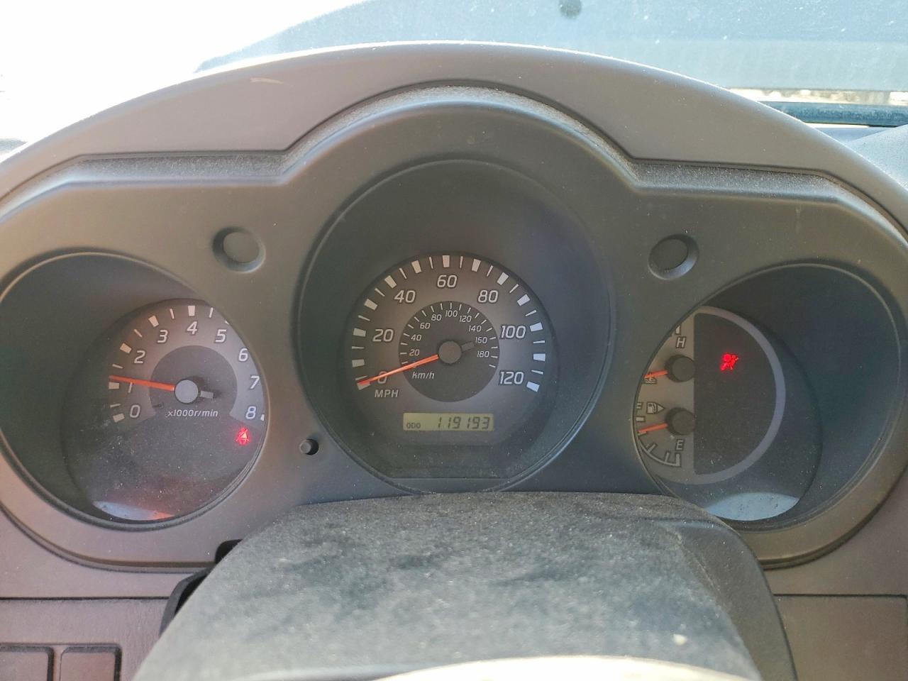 2003 Nissan Frontier XE-V6