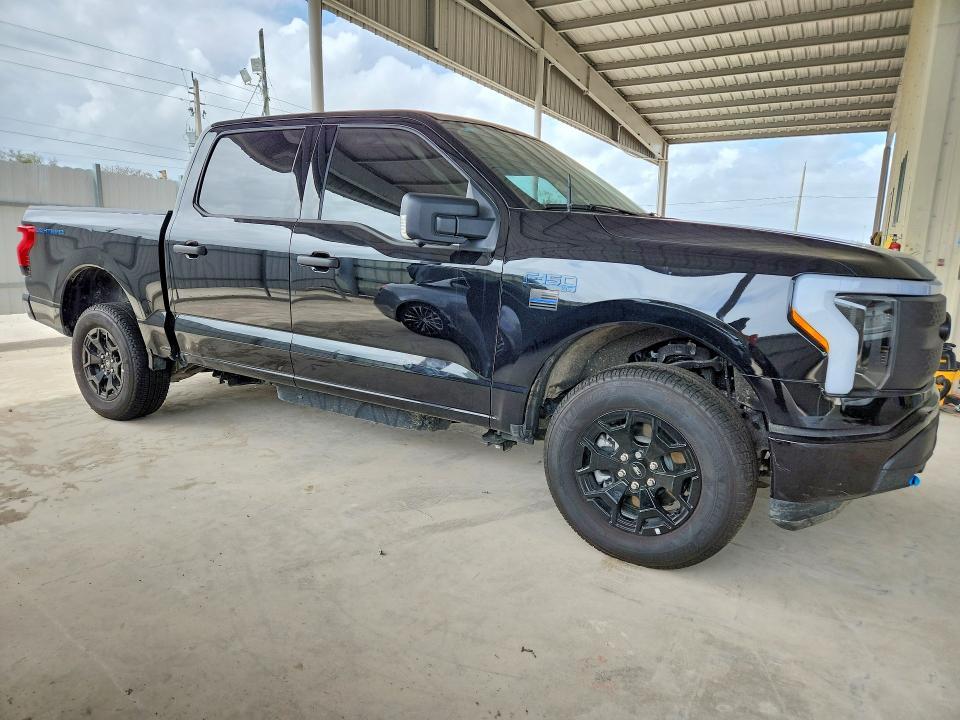 2025 Ford F150 Lightning XLT