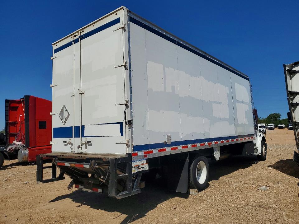 2017 Freightliner Business Class M2 BOX Truck