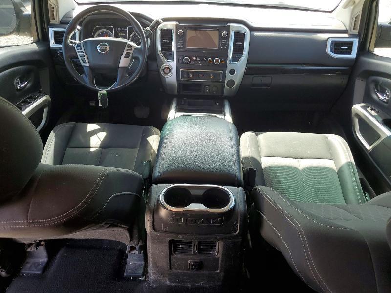 2018 Nissan Titan SV