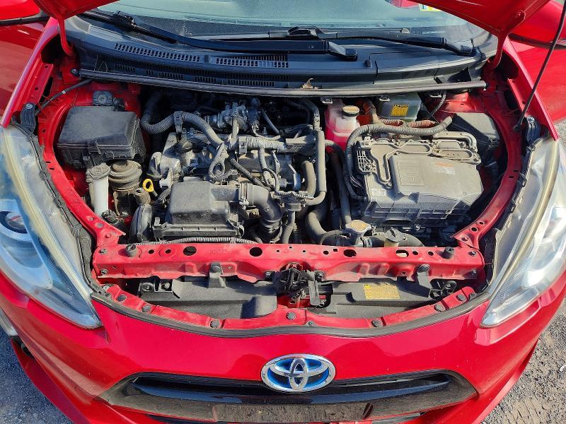 2015 Toyota Prius c Three