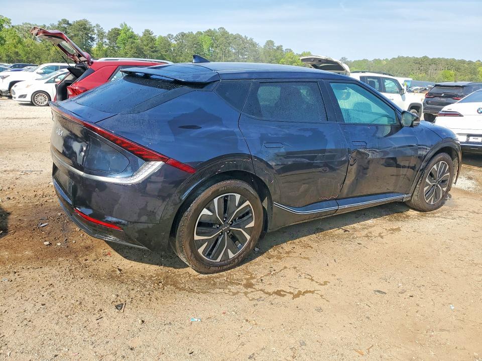 2023 KIA EV6 Wind