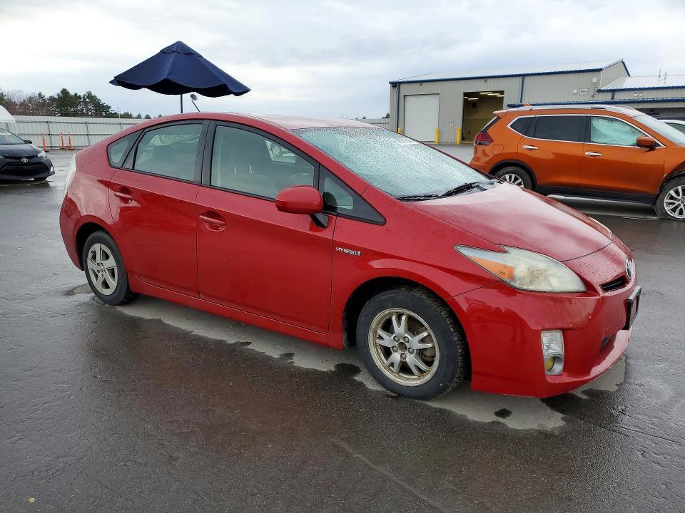 2010 Toyota Prius iii