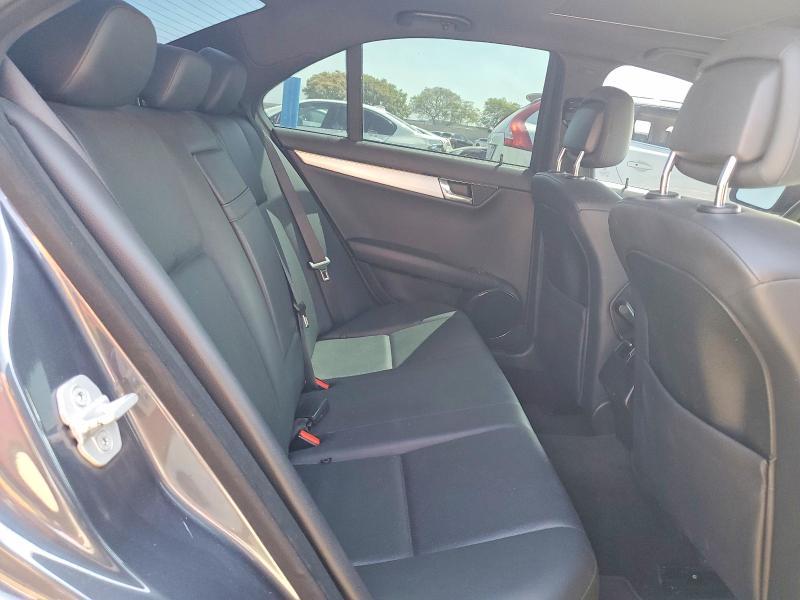 2008 Mercedes-Benz C300