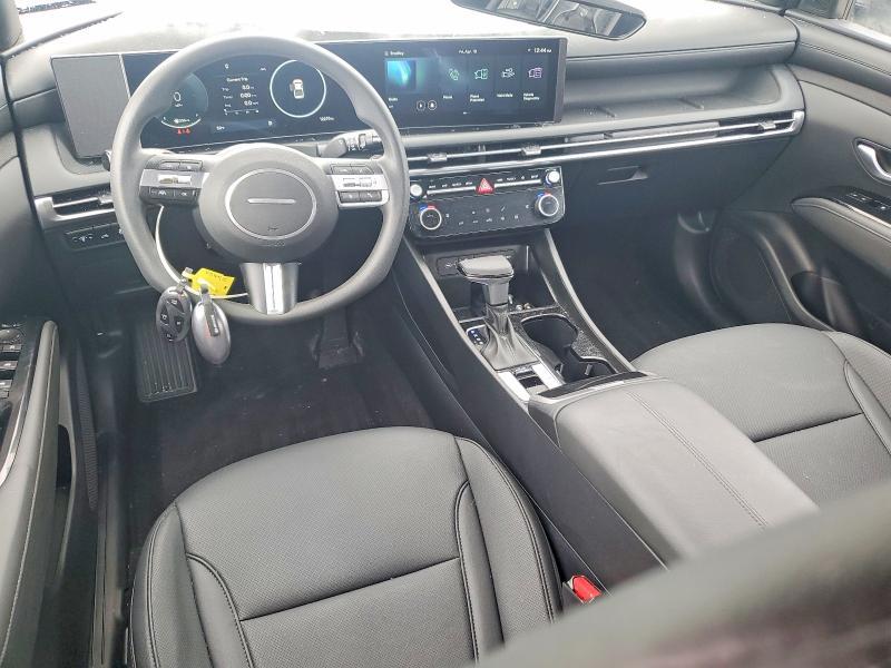 2025 Hyundai Santa Cruz SEL Activity