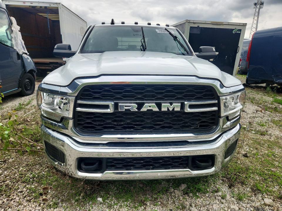 2022 Dodge RAM 3500 Flatbed Truck