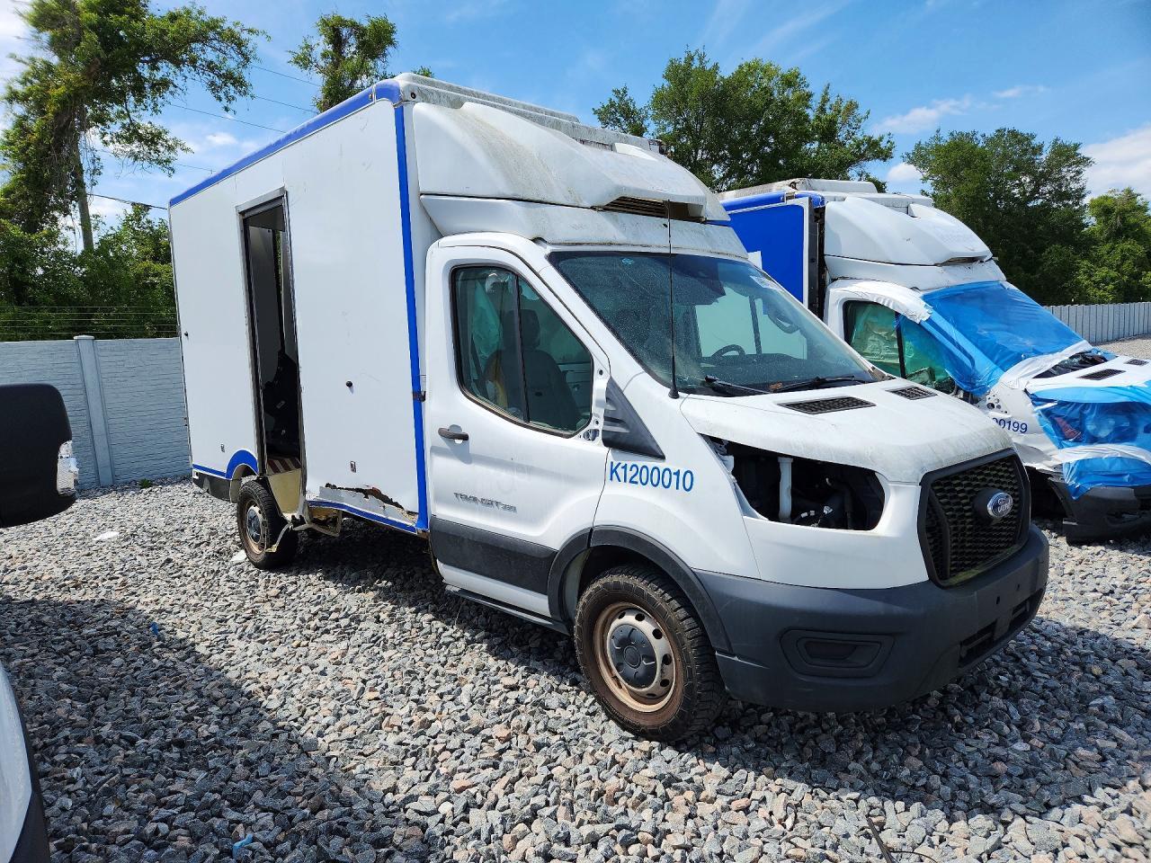 2020 Ford Transit Delivery Truck