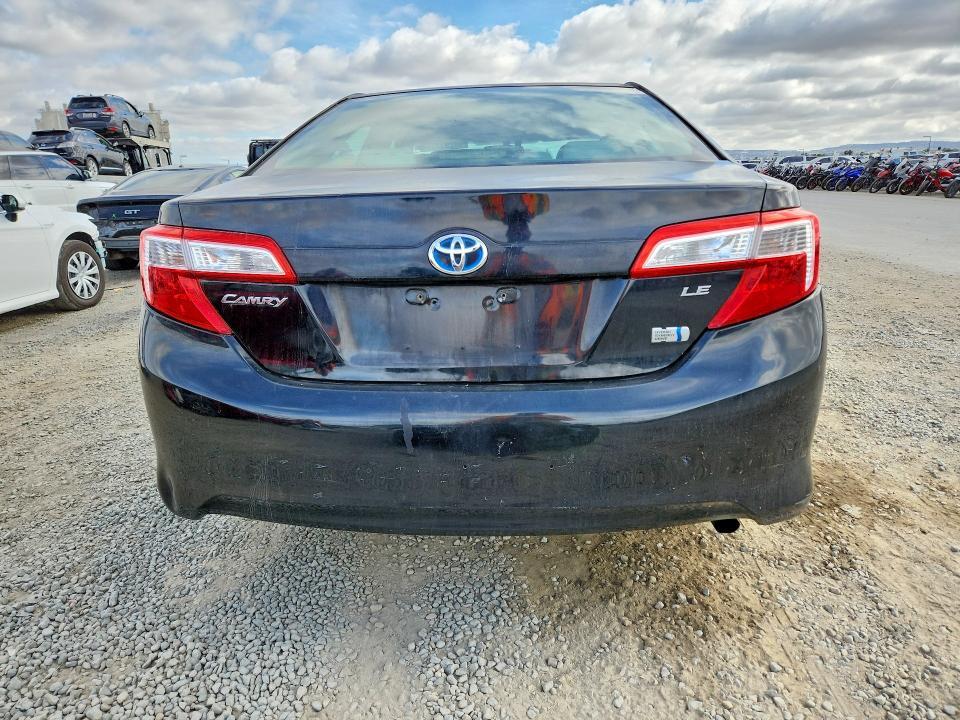 2012 Toyota Camry Hybrid le