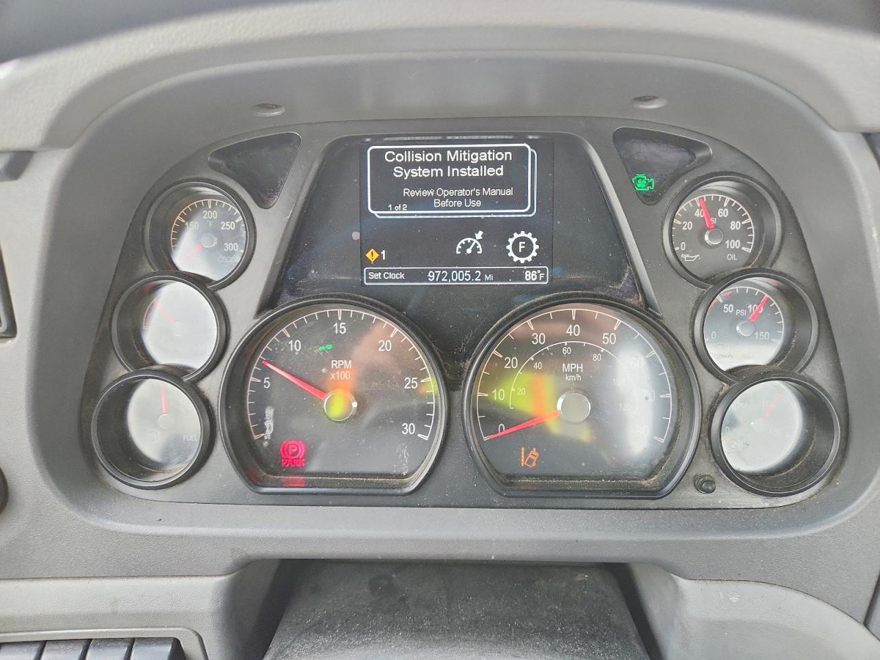 2017 Peterbilt 579 Semi Truck