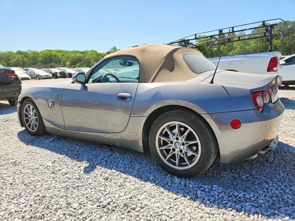 2005 BMW Z4 2.5