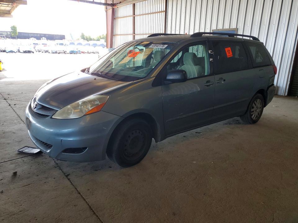 2009 Toyota Sienna le 8-passenger