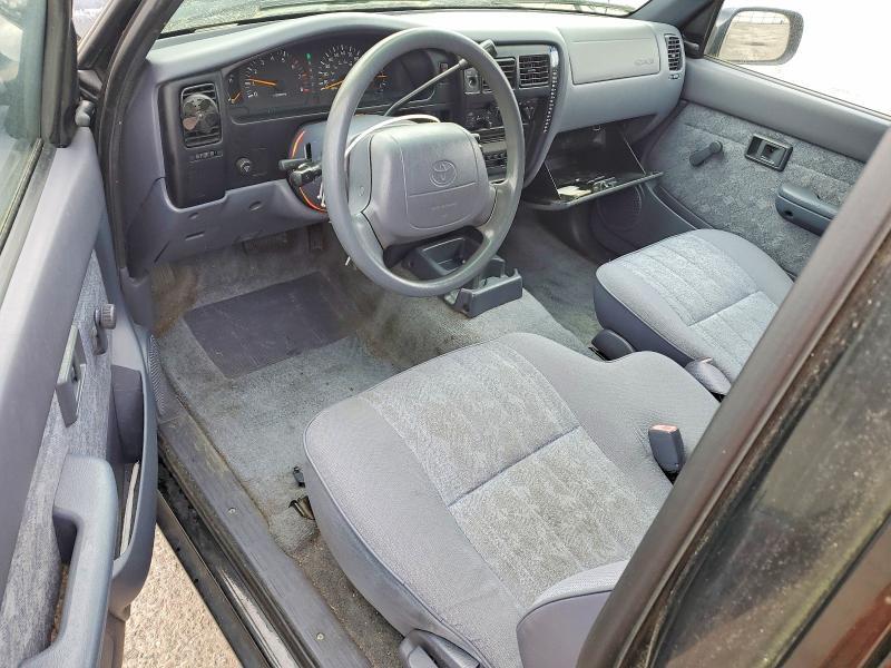 2000 Toyota Tacoma Base