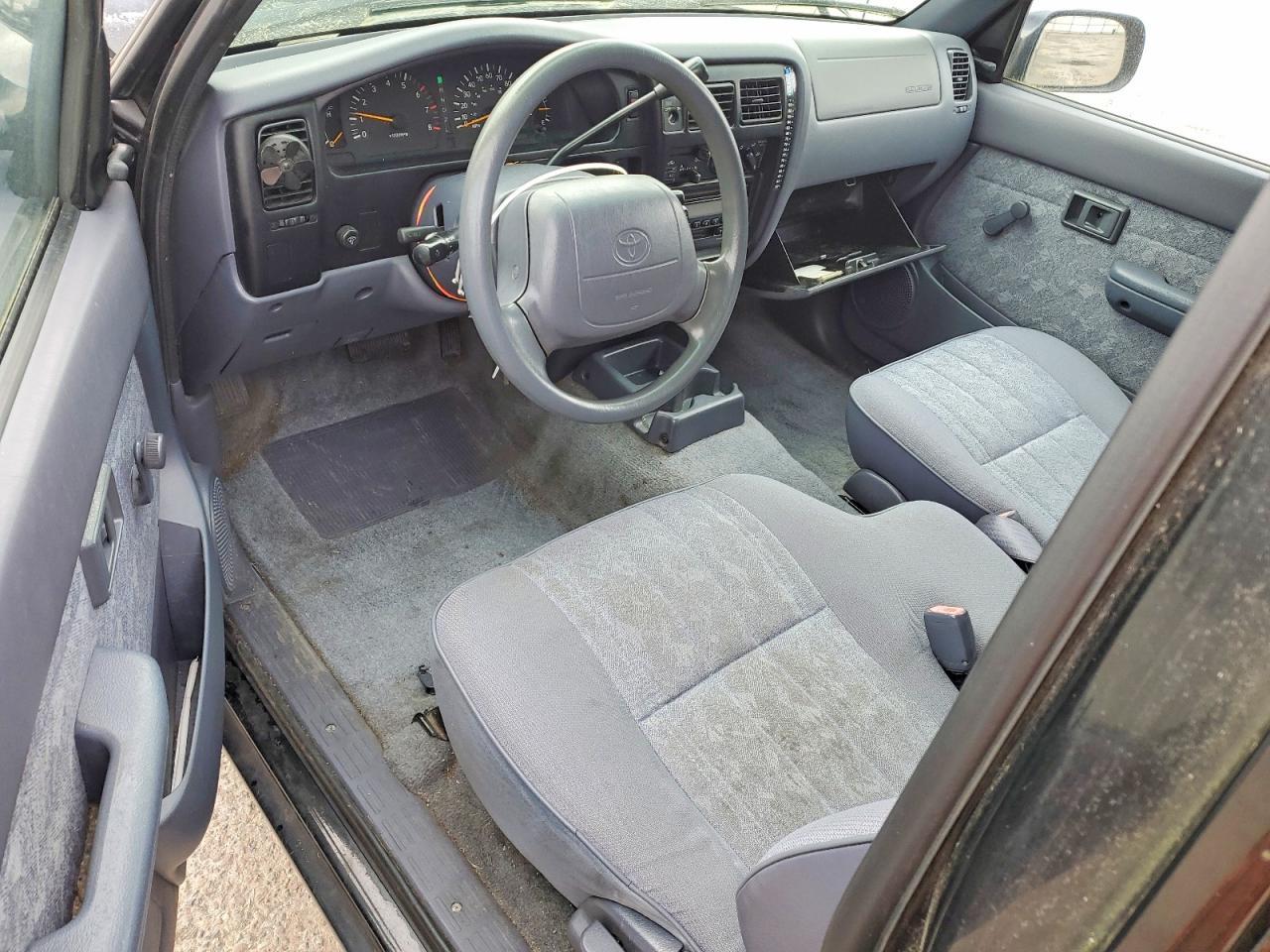 2000 Toyota Tacoma Base