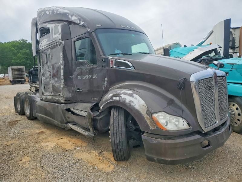 2018 Kenworth Construction T680