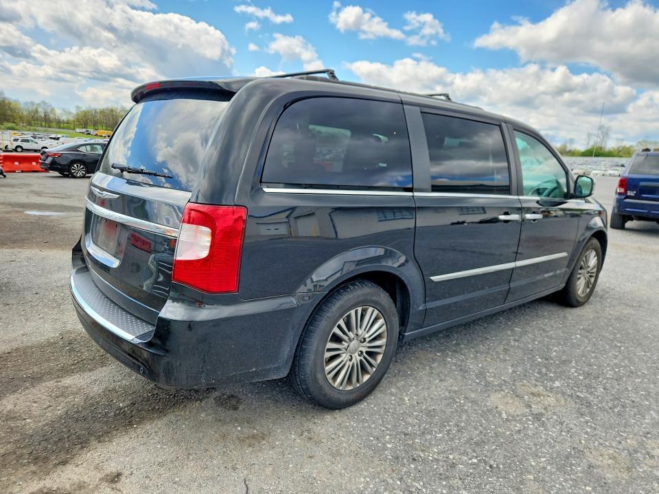 2014 Chrysler Town & Country Touring l