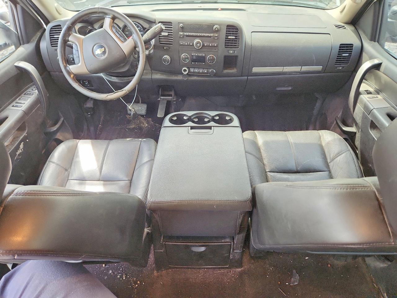 2014 Chevrolet Silverado K3500 LT