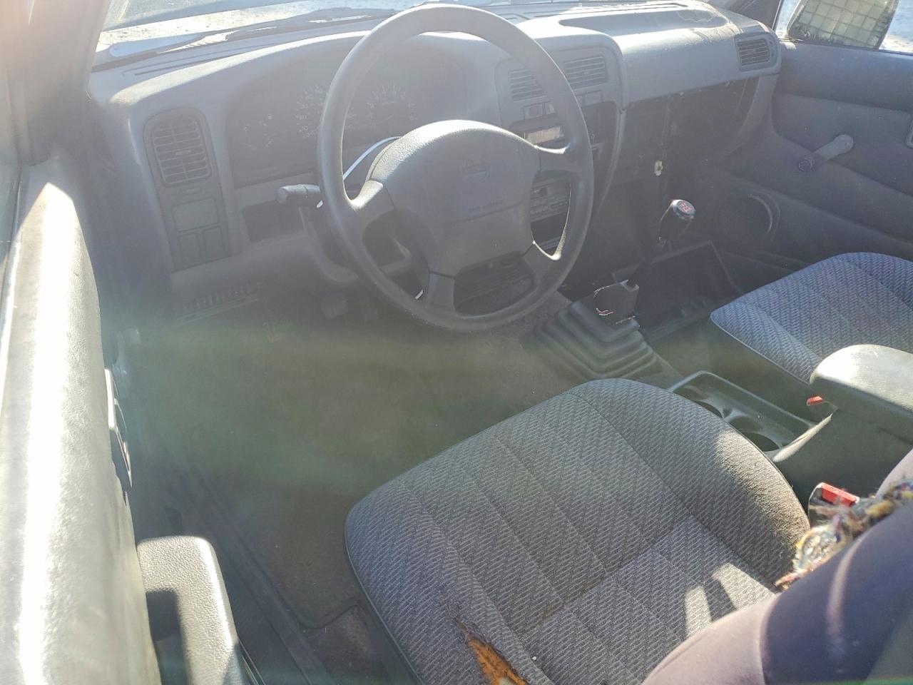 1997 Nissan Truck XE