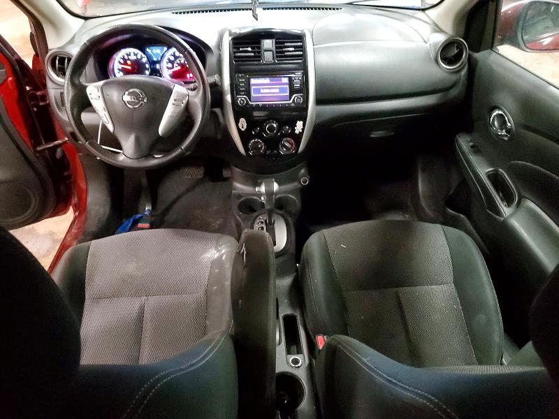 2018 Nissan Versa sv