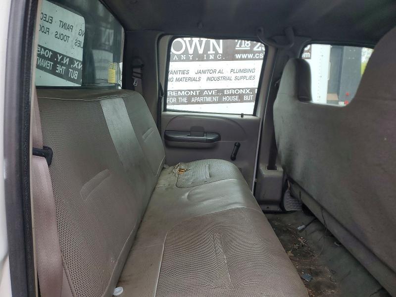 2001 Ford F550 Super Duty Dump Truck