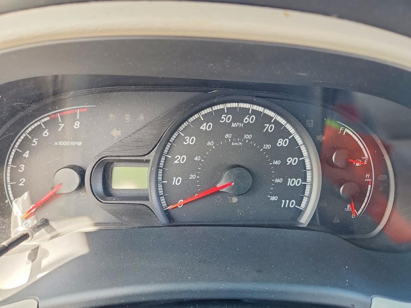 2011 Toyota Sienna le 8-passenger