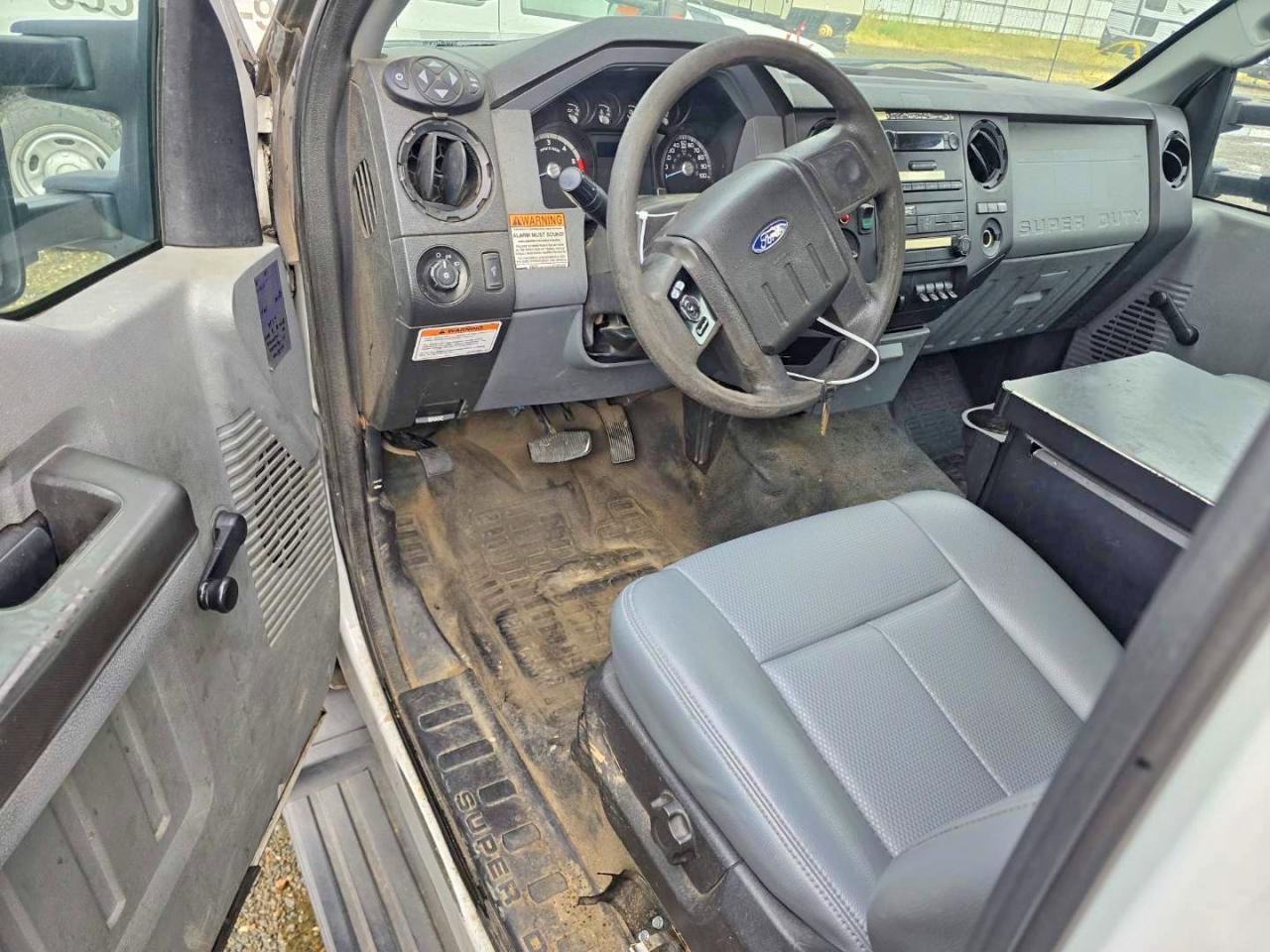 2015 Ford F450 Super Duty Bucket Truck