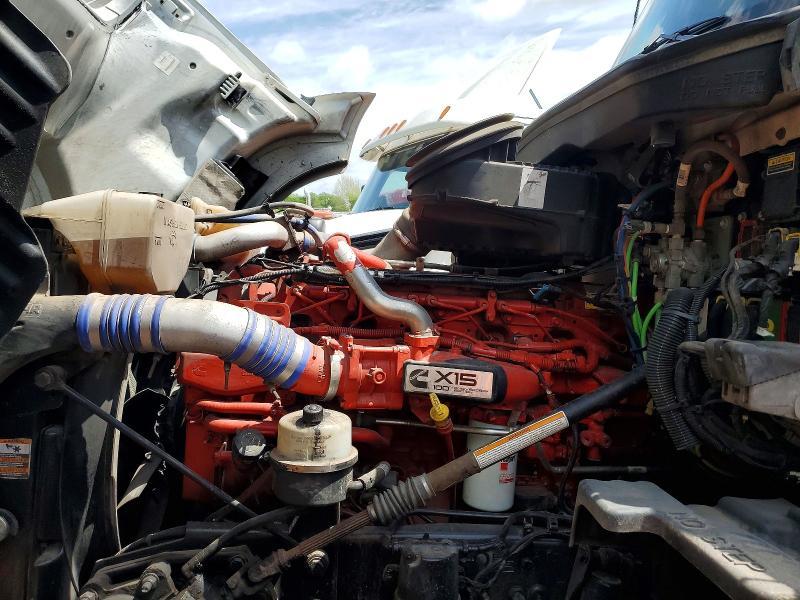 2020 Kenworth Construction T680