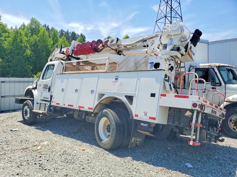 2022 Freigliner 2022 Freightliner Business Class M2 Digger Derrick