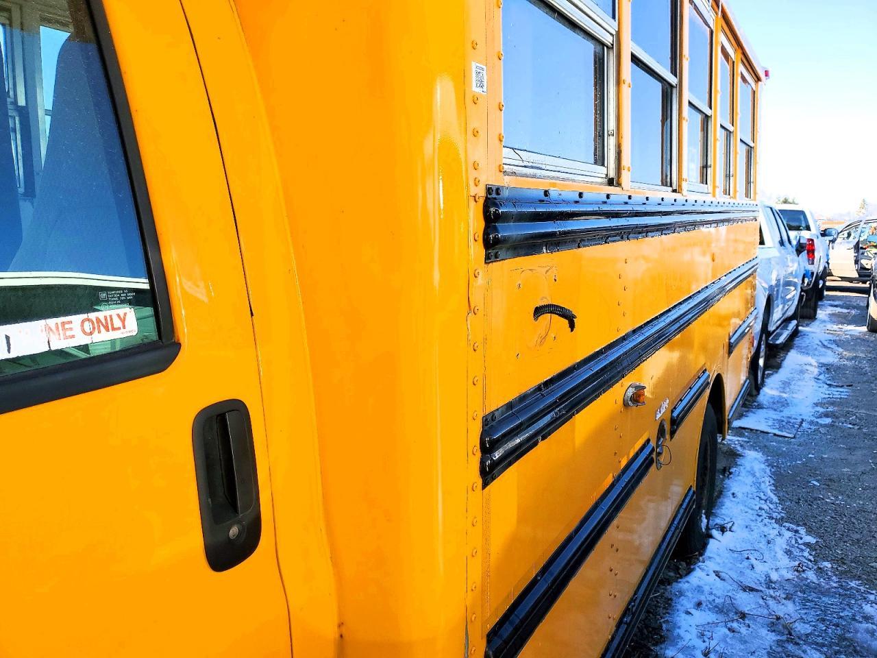 2010 Thomas Minotour G4500-School Bus